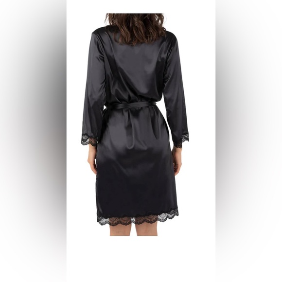 Dita Von Teese Star Lift Robe - Dressing gown - exquisite lace and flattering - Picture 2 of 9